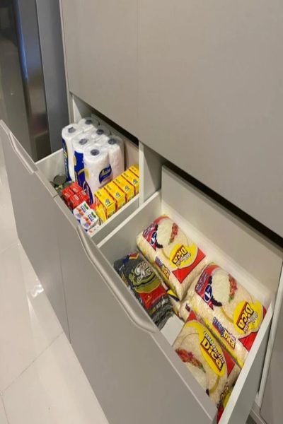 fevereiro-2021-veja-como-caprichar-na-organizacao-da-despensa-da-sua-casa-1024×766